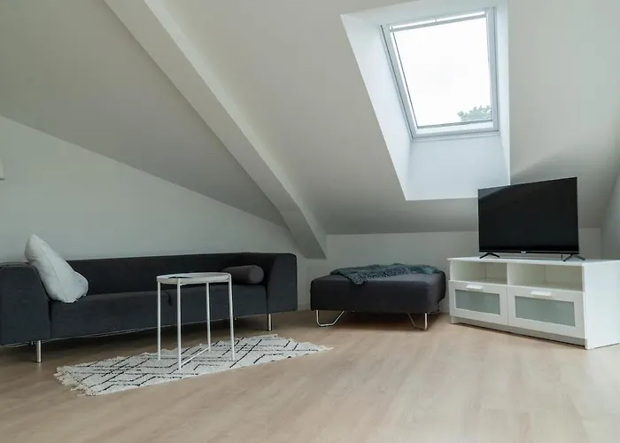 6 Person Modern Apartment With Style And Comfort